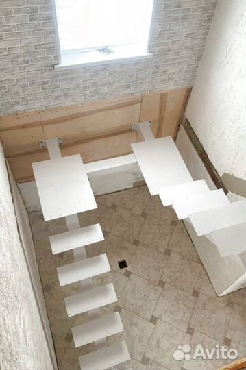 Лестница для загородного дома