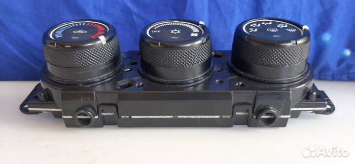 Блок управления климат-контролем Mitsubishi Asx 1