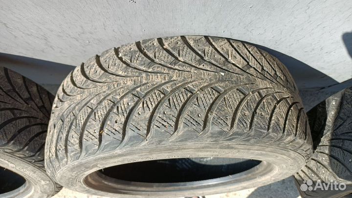 Sava Eskimo Stud 205/55 R16 91T