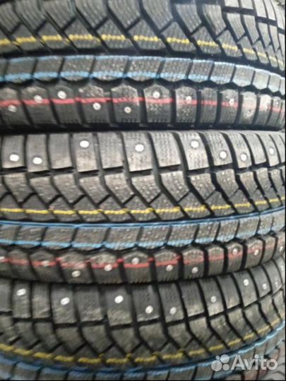 Viatti Brina Nordico V-522 195/65 R15 91T