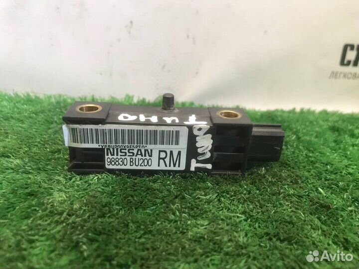Датчик airbag Nissan Almera Tino