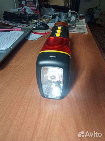 Фонарь автолюбителя