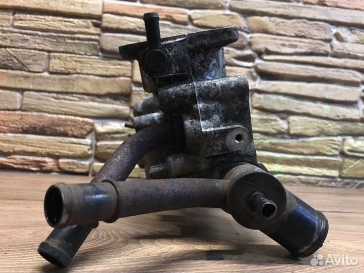 Корпус термостата Kia Sportage 3