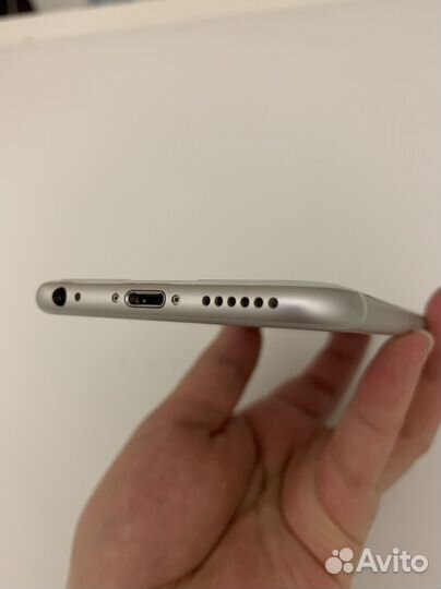 iPhone 6S, 32 ГБ
