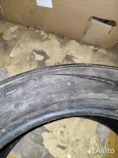 Toyo Proxes T1-R 255/45 R18 99Y