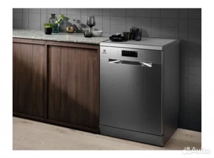 Посудомоечная машина Electrolux ESM48310SX