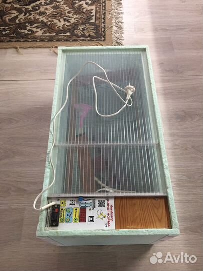 Инкубатор для яиц