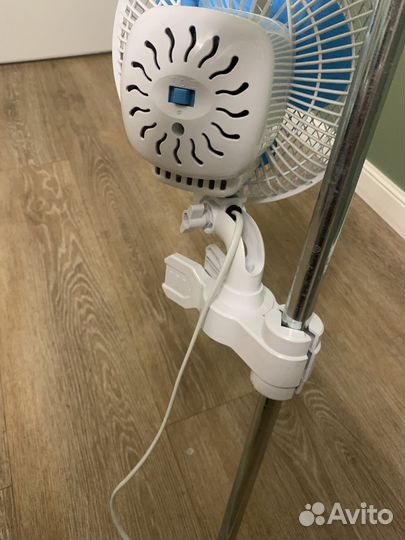 Вентилятор с автоповоротом в гроубокс