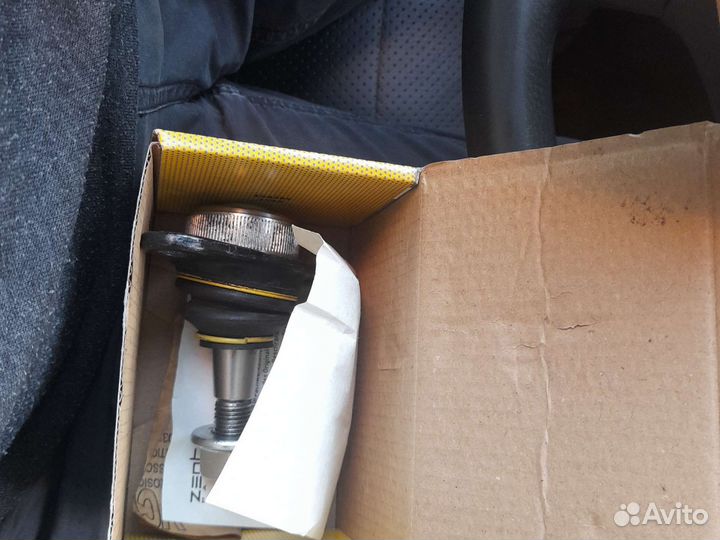 Шаровая опора вольво xc 90