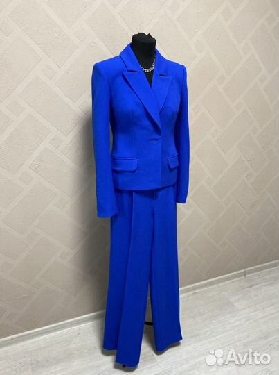 Ателье. Швея. Портной