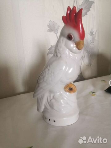 Статуэтка попугай