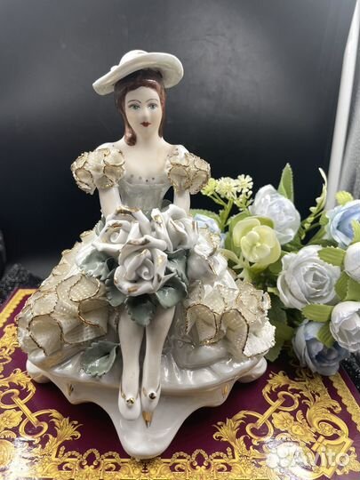Фарфоровая статуэтка Кружевной фарфор alba-iulia