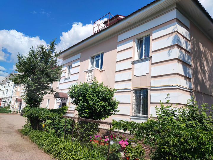 3-к. квартира, 78,4 м², 1/2 эт.