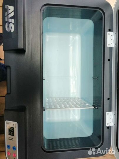 Автохолодильник AVS 