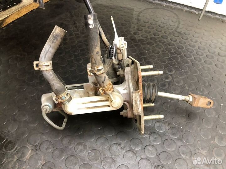 Главный тормозной цилиндр Lexus Rx 2