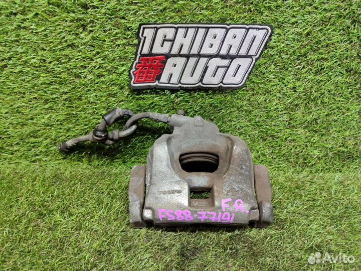 Суппорт передний правый Volvo S60 FS84 D5204T3