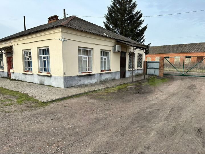 Производство, 7885 м²