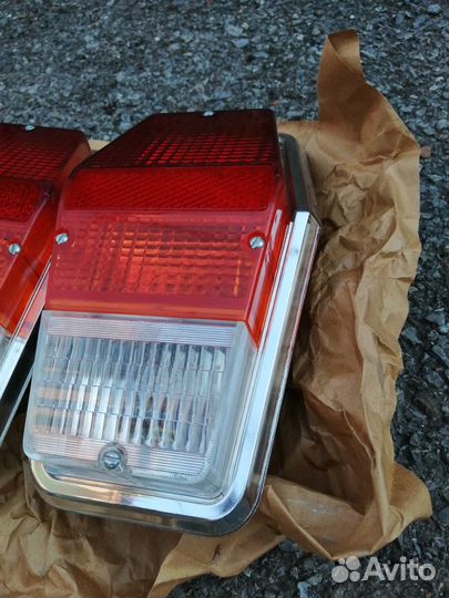 Газ 24 2410 волга задние фонари