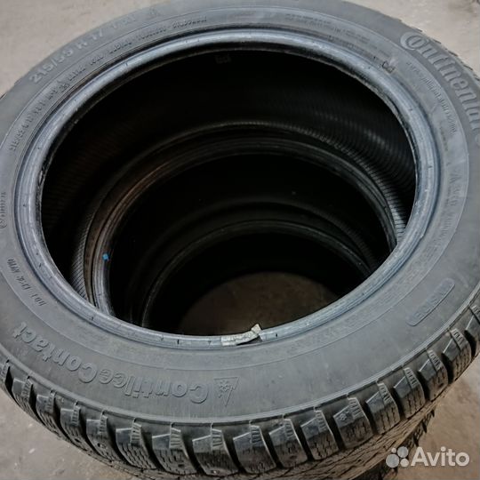 Continental ContiIceContact 215/55 R17 98T