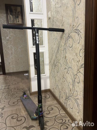 Трюковой самокат Hipe