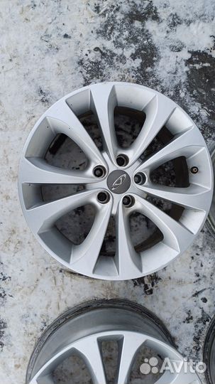 Диски R-17 на Chery Tiggo