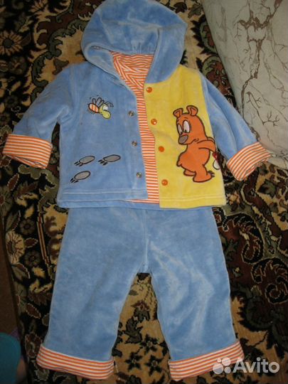 Костюм велюровый с утепленной подкладой 6-9 мес