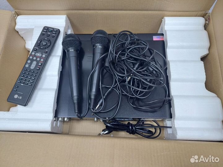 DVD Караоке LG DKS-9000 в коробке
