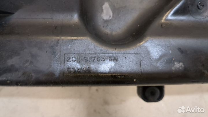 Корпус воздушного фильтра Ford Transit