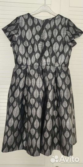 Платье нарядное для девочки новое 146-152