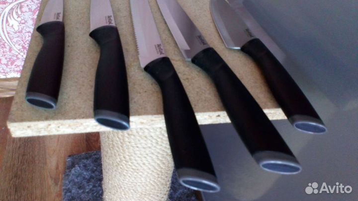 Набор ножей с подставкой Tefal