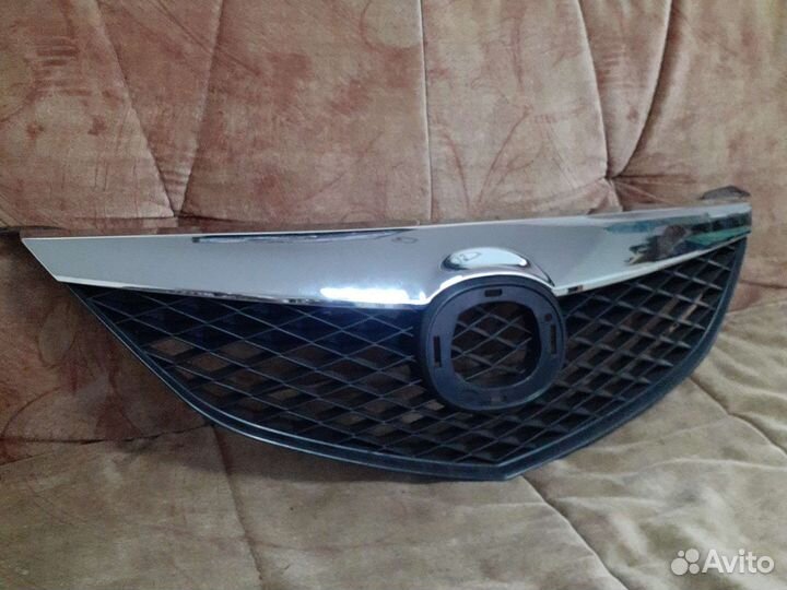 Решетка радиатора мазда 6 GG