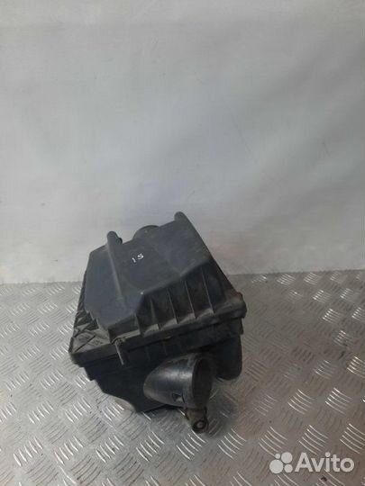 Корпус воздушного фильтра Opel Astra H хэтчбек 1.8