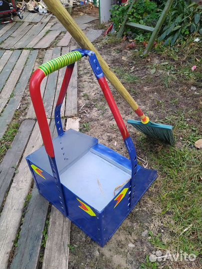 Совок для мусора