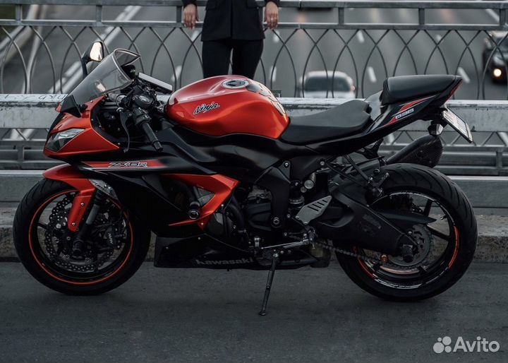 Kawasaki zx6r Ninja 2014 год