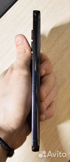 Samsung Galaxy S23, 8/256 ГБ