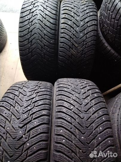 Nokian Tyres Hakkapeliitta 8 235/50 R18 101T