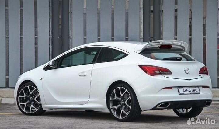 Пороги OPC Opel Astra J GTC
