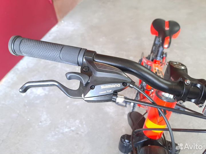 Велосипед горный подростковый