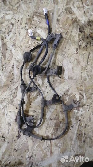 Датчик abs kia cerato 2