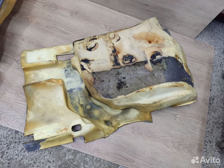 Ковролин, Volvo 960