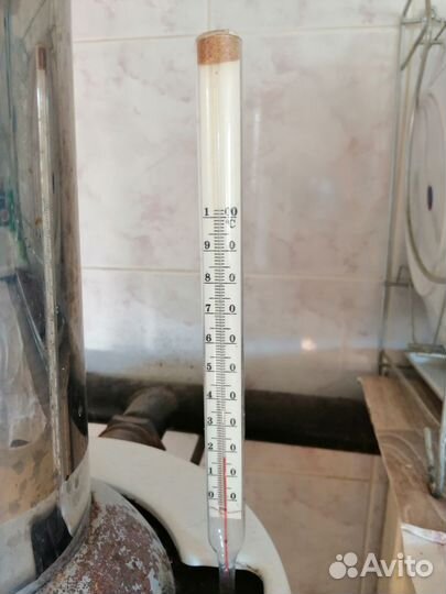 Термометр для измерения температуры воды