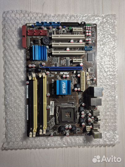 Материнская плата