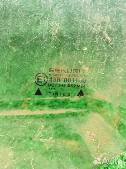 Стекло двери переднее левое volkswagen polo 3