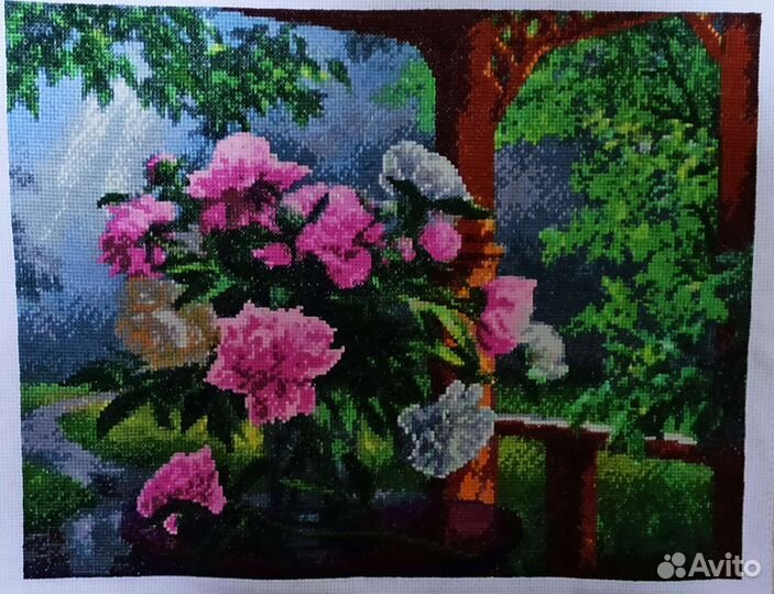 Картина вышитая крестиком ручной работы