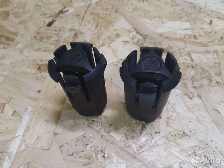 Кронштейн крепления радиатора mazda 3 bk