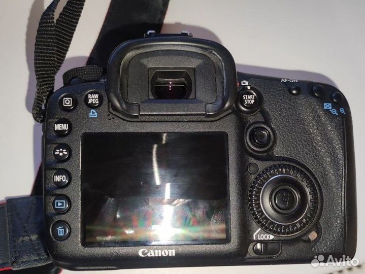 Зеркальный фотоаппарат canon 7d