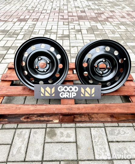 Штампованный диск R15 Rio Solaris