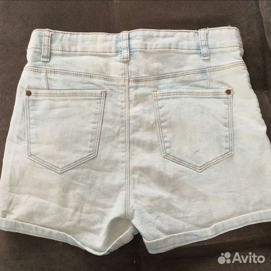 Джинсовые шорты