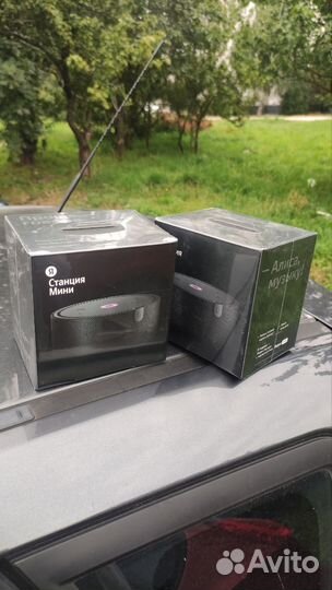Яндекс Станция мини 2 с часами и без