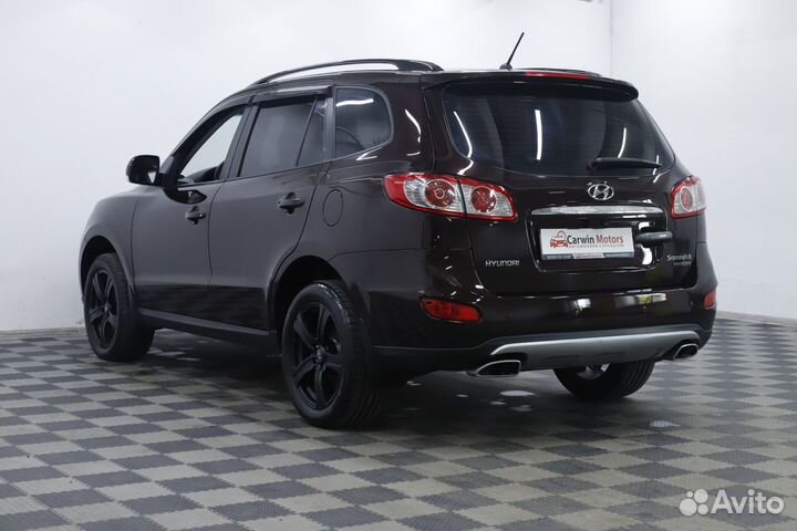 Hyundai Santa Fe, 2011